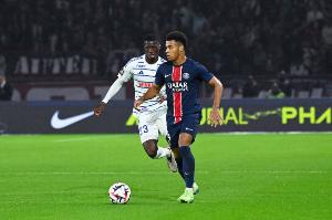 开云中国-仅次姆巴佩，杜埃是21世纪巴黎各项赛事参与进球20+第二年轻球员