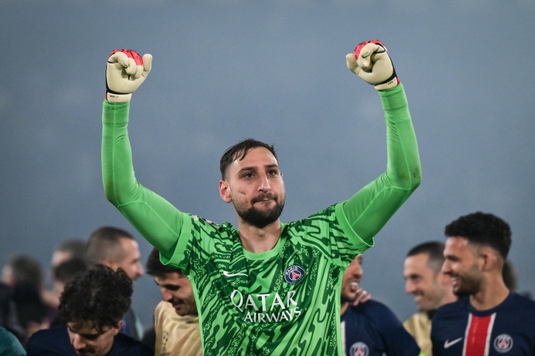 法媒：多纳鲁马一直要求加薪，并且每次都推迟接受巴黎的续约方案