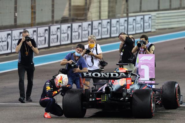 开云登录-卡丁车到F1，20年赛道时光 维斯塔潘的“家族使命”